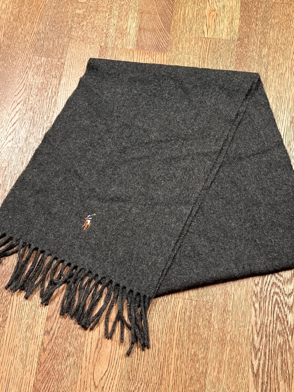 Polo Ralph Lauren Virgin Wool Italy Made Embroidered Logo Gray Rectangle Scarf
